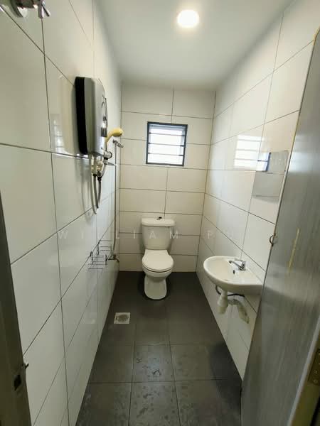 2-storey Terraced House for Rent in Subang Jaya (Selangor) - William Pua - Bathroom - PropertyGuru.com.my