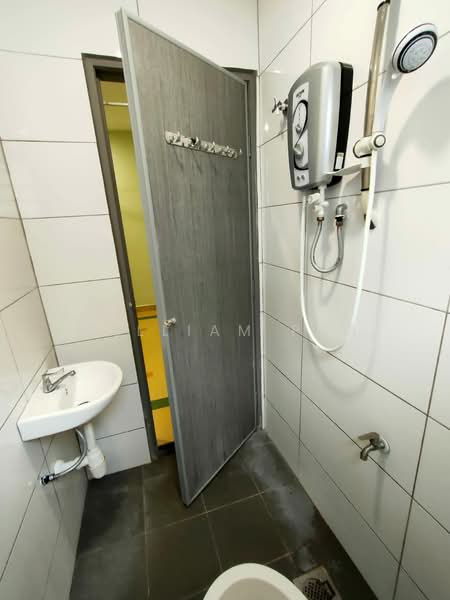 2-storey Terraced House for Rent in Subang Jaya (Selangor) - William Pua - Bathroom - PropertyGuru.com.my