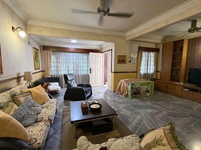 2-storey Terraced House for Sale in Bandar Utama (Selangor) - Calvin Law - Living Room - PropertyGuru.com.my