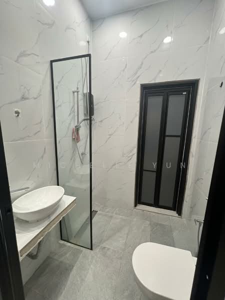 Rumah Teres 1 Tingkat untuk Disewa di Taman Segambut (Jalan Kuching) - Michelle Yun - Bathroom - PropertyGuru.com.my