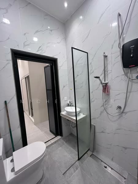 1-storey Terraced House for Rent in Taman Segambut (Jalan Kuching) - Michelle Yun - Bathroom - PropertyGuru.com.my