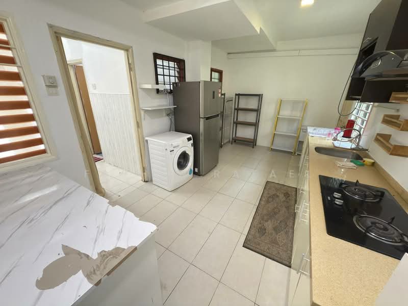 Rumah Teres 2 Tingkat untuk Dijual di Jenjarom (Selangor) - Farhan Rafael - Kitchen - PropertyGuru.com.my
