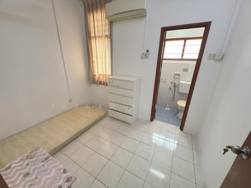 Rumah Teres 2 Tingkat untuk Dijual di Jenjarom (Selangor) - Farhan Rafael - Bedroom - PropertyGuru.com.my