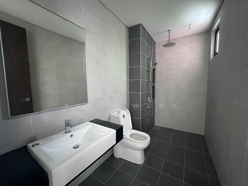 3-storey Terraced House for Sale in Taman Puncak Jalil (Seri Kembangan) - Aaron Wong - PropertyGuru.com.my