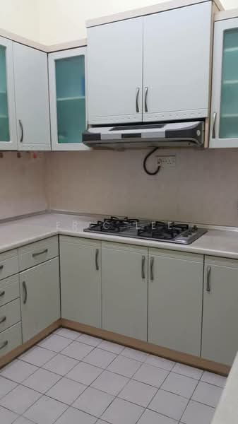1-storey Terraced House for Sale in Taman Pelangi Indah (Ulu Tiram) - Eric Lee - Kitchen - PropertyGuru.com.my