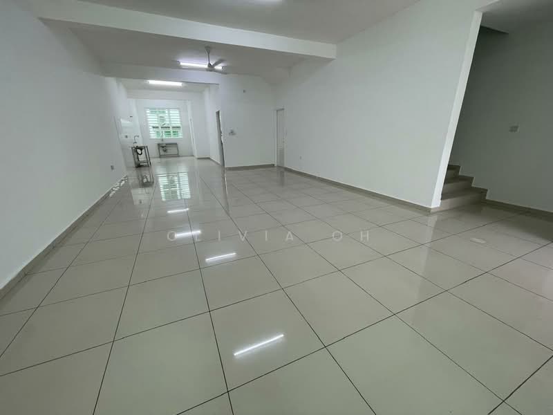 2-storey Terraced House for Sale in Bandar Sri Sendayan (Negeri Sembilan) - OLIVIA OH - Living Room - PropertyGuru.com.my