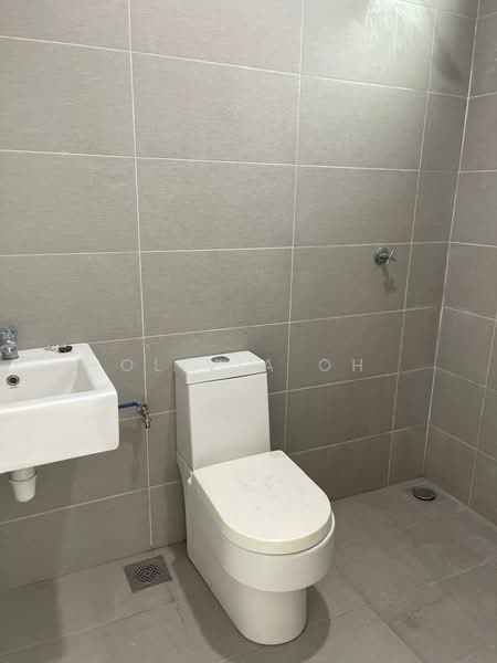 2-storey Terraced House for Sale in Bandar Sri Sendayan (Negeri Sembilan) - OLIVIA OH - Bathroom - PropertyGuru.com.my