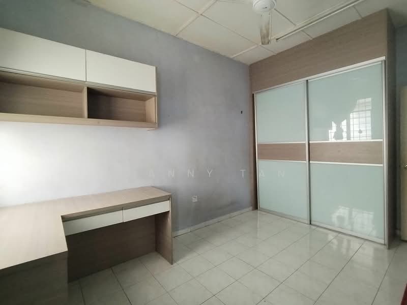 2-storey Terraced House for Sale in Bandar Mahkota Cheras (Cheras) - Shanny Tan - Bedroom - PropertyGuru.com.my