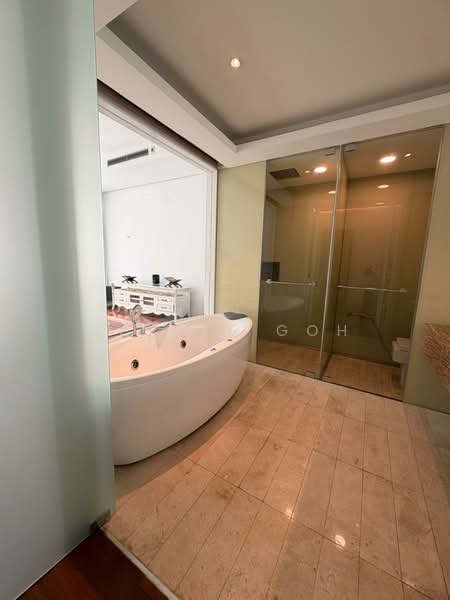 Servis Apartment untuk Disewa di Quadro Residences - Nicole Goh - Bathroom - PropertyGuru.com.my