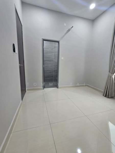 Cluster House for Rent in Mutiara Rini (Skudai) - Tommy Tai - Interior - PropertyGuru.com.my