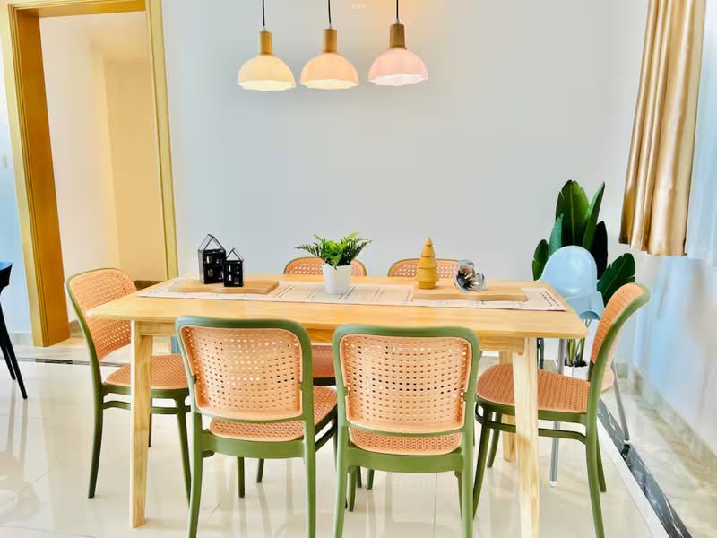 Apartment for Sale at R&F Princess Cove Phase 3-New Casa Suites - Bella Tan - Dining Room - PropertyGuru.com.my