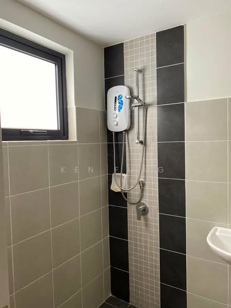 Kondominium untuk Disewa di Hillpark Residence - Ken Fung - Bathroom - PropertyGuru.com.my