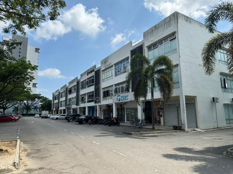Shop / Office for Sale in Gelang Patah (Johor) - Jacob Chua - Exterior - PropertyGuru.com.my