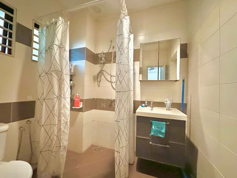 Condominium for Sale at Pelangi Damansara - Norhafiz Bin Mohd Nor - Bathroom - PropertyGuru.com.my