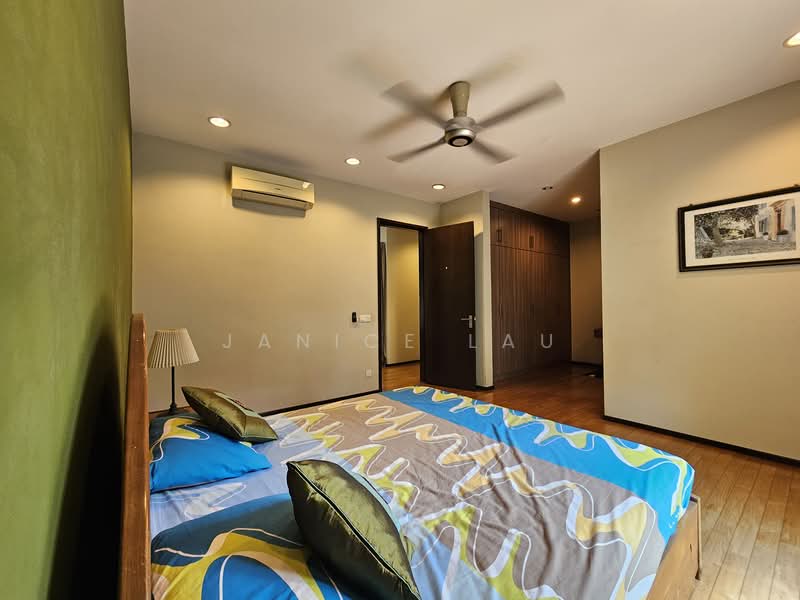 Rumah Banglo untuk Dijual di Bukit Gita Bayu (Seri Kembangan) - Janice Lau - Bedroom - PropertyGuru.com.my