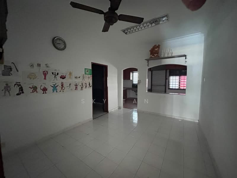 Commercial Semi-D for Rent in Taman Pelangi (Johor Bahru) - Sky Tan - Living Room - PropertyGuru.com.my