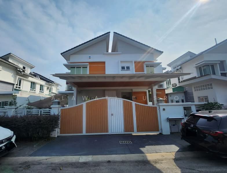 Rumah Kluster untuk Dijual di Seksyen 17 (Shah Alam) - Salawati Busro - Exterior - PropertyGuru.com.my