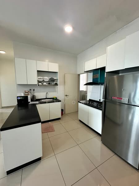 Servis Apartment untuk Disewa di Pinnacle Tower - Kenyou . - Kitchen - PropertyGuru.com.my