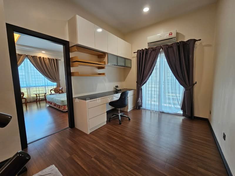 Semi-Detached House for Sale in Kota Kinabalu (Sabah) - Abby Tan - Study - PropertyGuru.com.my