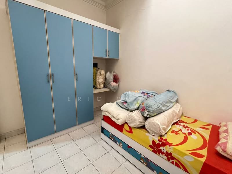 Rumah Teres 1.5 Tingkat untuk Disewa di Taman Pelangi Indah (Ulu Tiram) - Eric Wong - Bedroom - PropertyGuru.com.my
