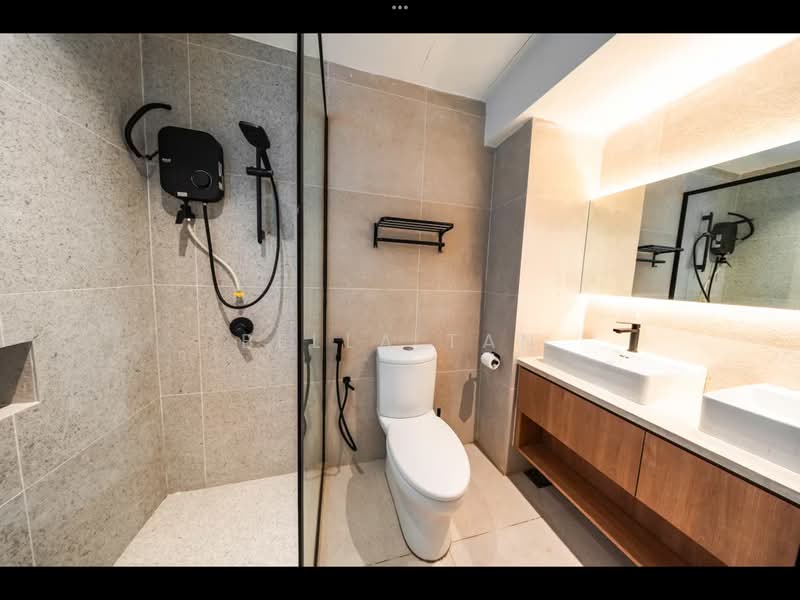 Apartment for Sale at R&F Princess Cove Phase 3-New Casa Suites - Bella Tan - Bathroom - PropertyGuru.com.my