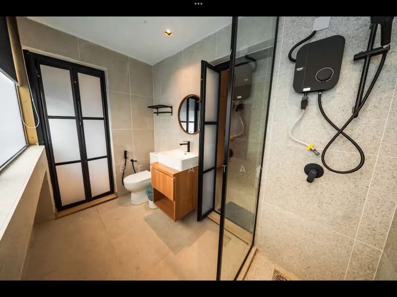 Apartment for Sale at R&F Princess Cove Phase 3-New Casa Suites - Bella Tan - Bathroom - PropertyGuru.com.my