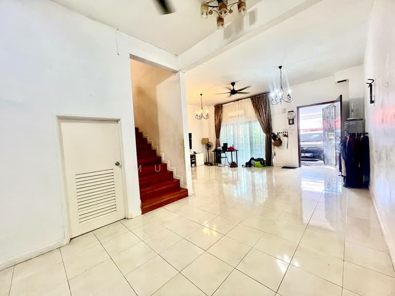 Rumah Teres 2 Tingkat untuk Dijual di Hulu Langat (Selangor) - Muin Mn - Living Room - PropertyGuru.com.my
