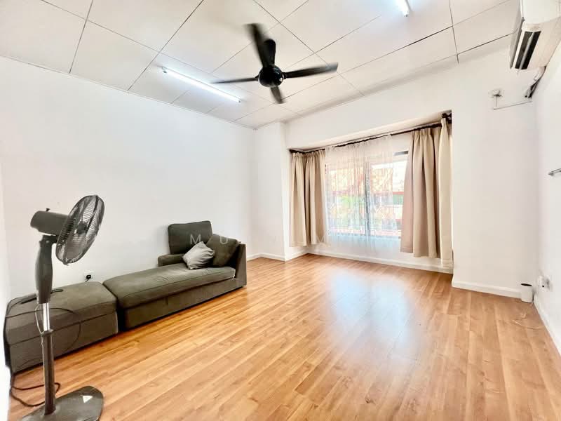 Rumah Teres 2 Tingkat untuk Dijual di Hulu Langat (Selangor) - Muin Mn - Living Room - PropertyGuru.com.my
