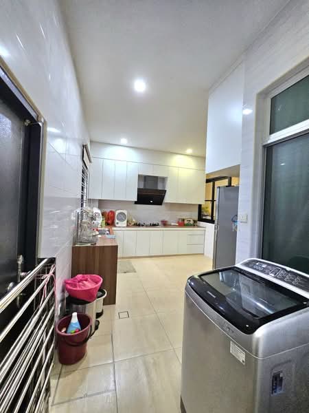 Rumah Teres 2 Tingkat untuk Dijual di Ulu Tiram (Johor) - Sakura Tok - Kitchen - PropertyGuru.com.my