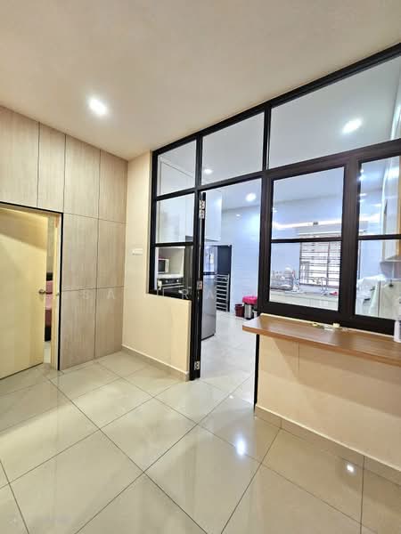 Rumah Teres 2 Tingkat untuk Dijual di Ulu Tiram (Johor) - Sakura Tok - Kitchen - PropertyGuru.com.my