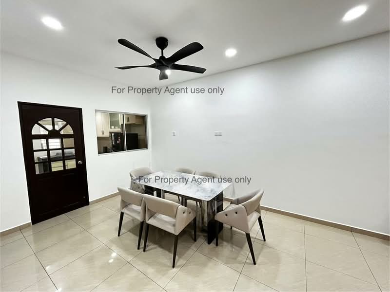 2-storey Terraced House for Rent in Seremban 2 (Negeri Sembilan) - Leo Goh - Dining Room - PropertyGuru.com.my