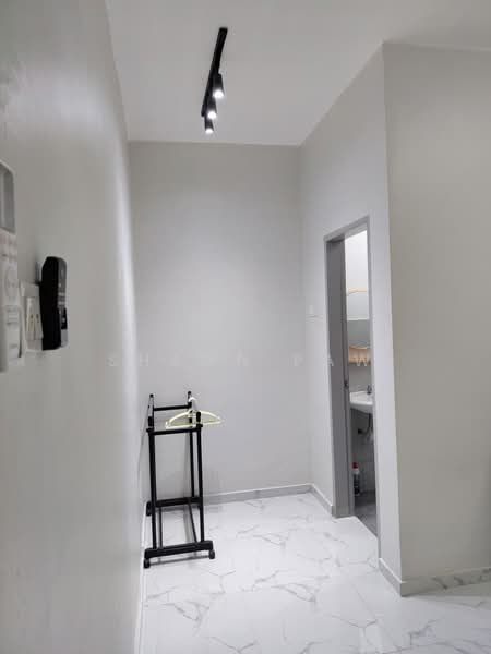 Apartment for Rent at Acacia Semenyih Apartment - Shawn Paw - Corridor - PropertyGuru.com.my