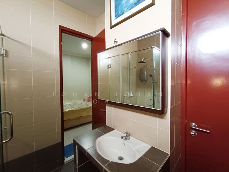 Townhouse for Sale in Taman Tasik Prima (Puchong) - Johan Johani Johani - Bathroom - PropertyGuru.com.my