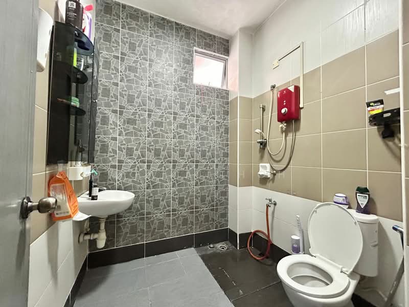 2-storey Terraced House for Sale in Nusa Sentral (Iskandar Puteri (Nusajaya)) - Jovia Thoh - Bathroom - PropertyGuru.com.my