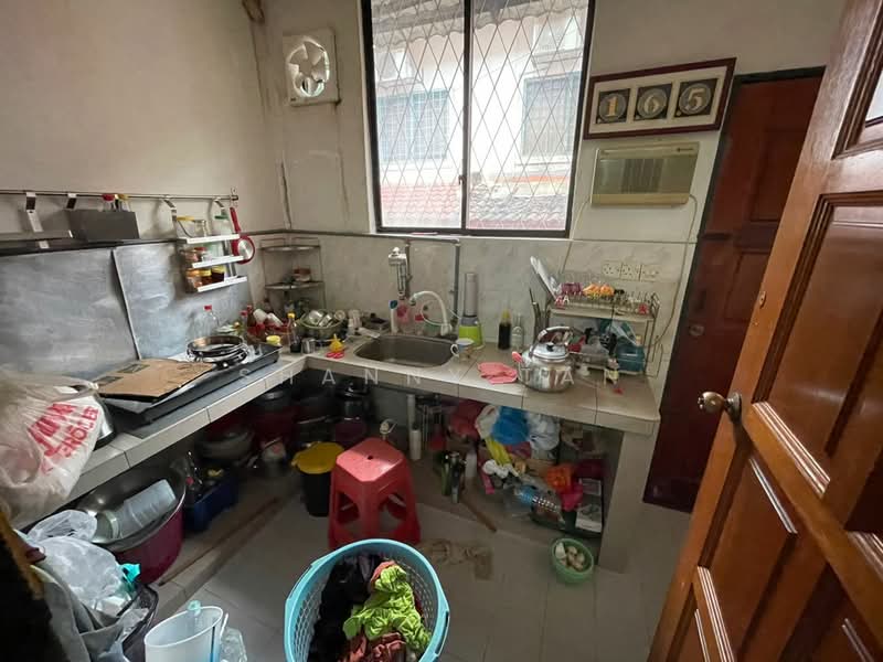 Rumah Teres 2 Tingkat untuk Dijual di Bandar Sungai Long (Selangor) - Shanny Tan - Kitchen - PropertyGuru.com.my