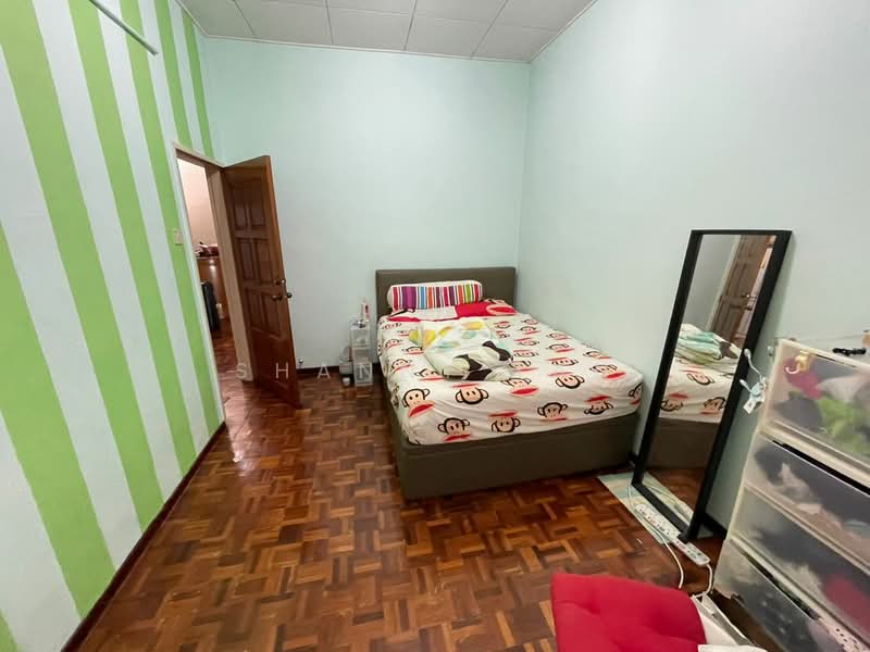 Rumah Teres 2 Tingkat untuk Dijual di Bandar Sungai Long (Selangor) - Shanny Tan - Bedroom - PropertyGuru.com.my