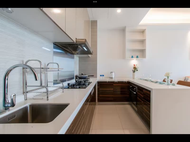 Apartment for Sale at R&F Princess Cove Phase 3-New Casa Suites - Bella Tan - Kitchen - PropertyGuru.com.my