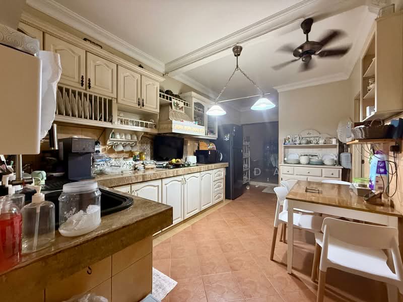 2-storey Terraced House for Sale in Taman Setiawangsa (Setiawangsa) - Zuraidah Dan - Kitchen - PropertyGuru.com.my