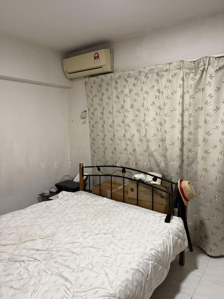 Condominium for Sale at The Pines - Vetri Kumar - Bedroom - PropertyGuru.com.my