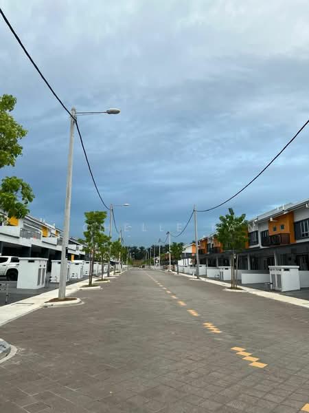 Rumah Teres untuk Dijual di Banting (Selangor) - Michelle Tan - Exterior - PropertyGuru.com.my