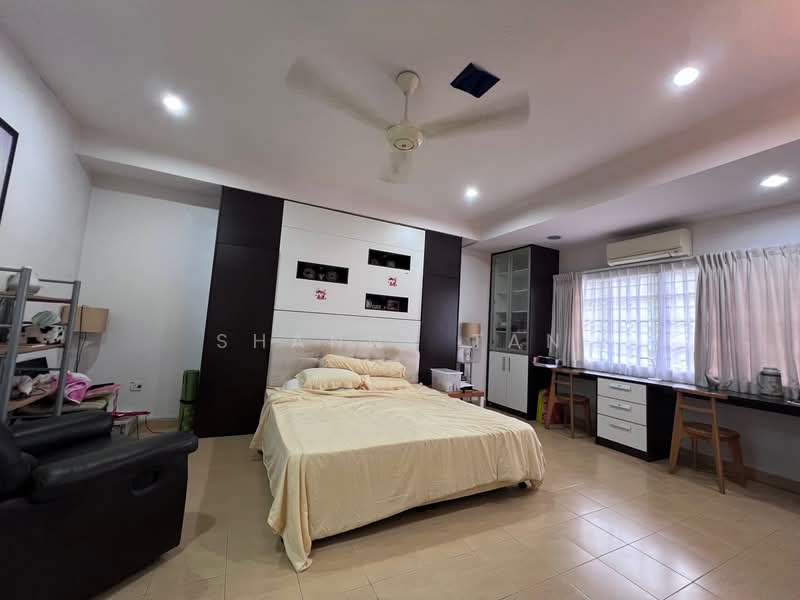 Terraced House for Sale in Bandar Sungai Long (Selangor) - Shanny Tan - Bedroom - PropertyGuru.com.my