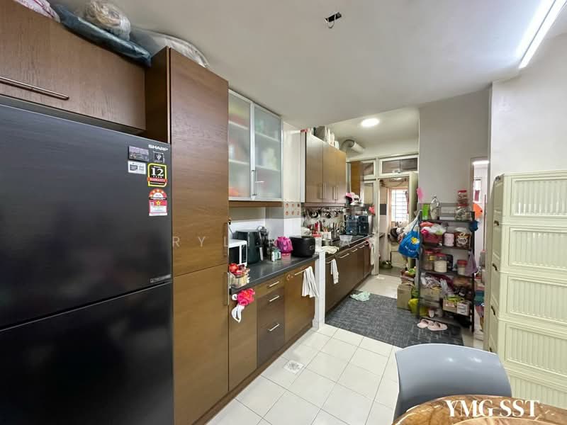 Rumah Teres 2 Tingkat untuk Dijual di Setia Indah (Setia Alam) - Rylin Tan - Kitchen - PropertyGuru.com.my