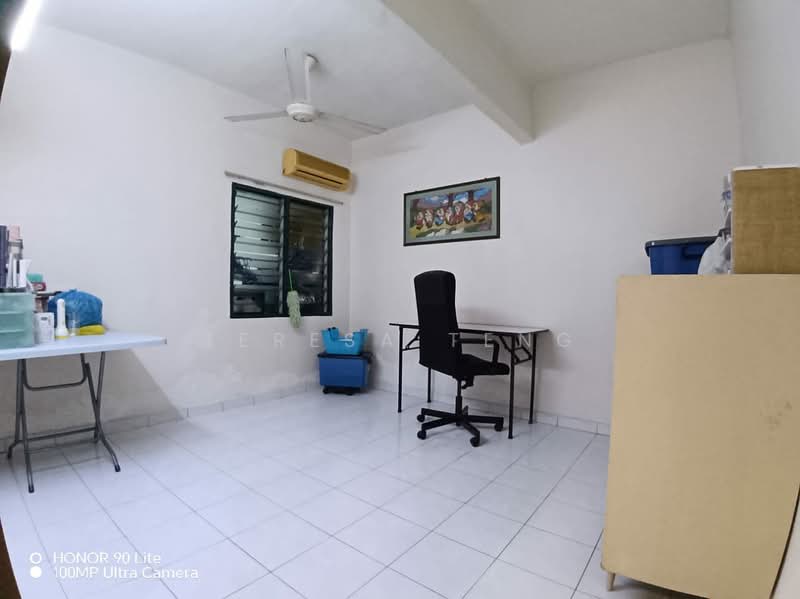 Rumah Teres 2 Tingkat untuk Dijual di Klang (Selangor) - Teresa Teng - Study - PropertyGuru.com.my