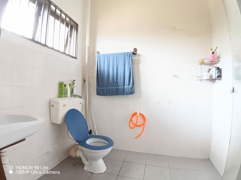 Rumah Teres 2 Tingkat untuk Dijual di Klang (Selangor) - Teresa Teng - Bathroom - PropertyGuru.com.my