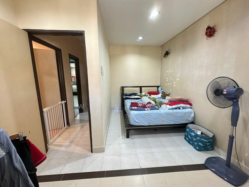 Rumah Teres 2 Tingkat untuk Dijual di Mutiara Rini (Skudai) - Wayne Ng - Bedroom - PropertyGuru.com.my