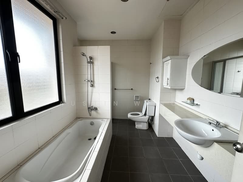 Semi-Detached House for Rent in Klang (Selangor) - Austin Wong - Bathroom - PropertyGuru.com.my