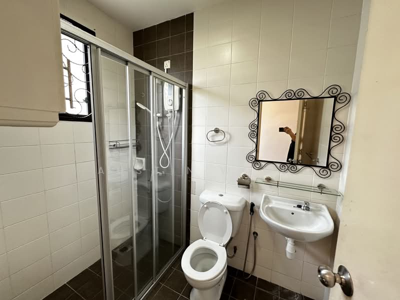 Semi-Detached House for Rent in Klang (Selangor) - Austin Wong - Bathroom - PropertyGuru.com.my