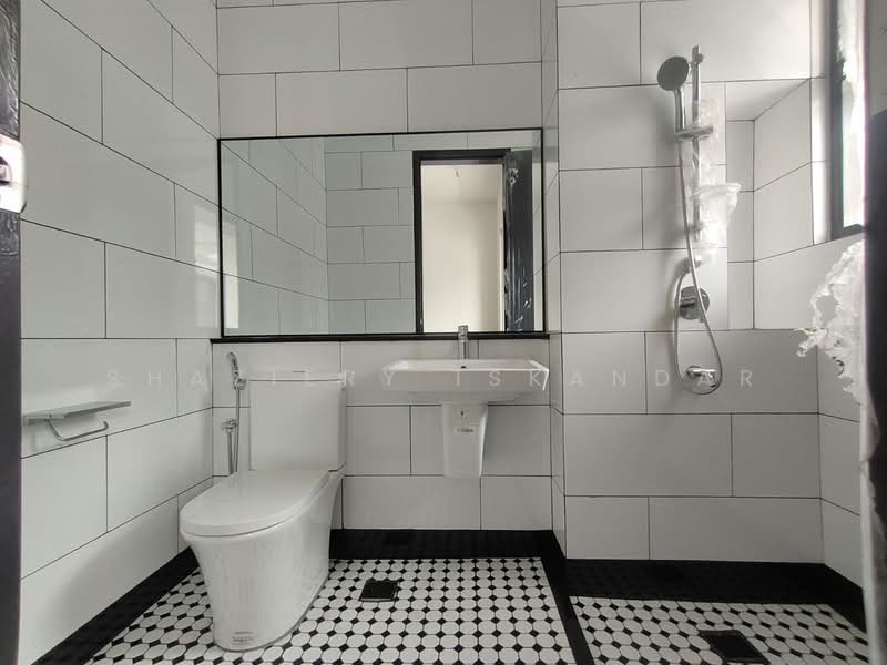 Semi-Detached House for Sale in Shah Alam (Selangor) - Shaziery Iskandar - PropertyGuru.com.my