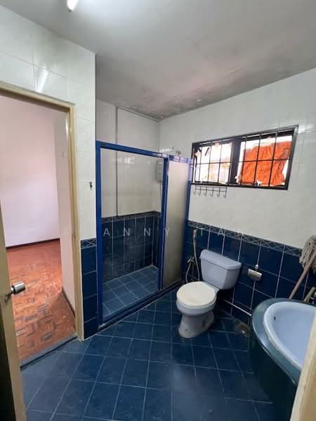 Terraced House for Sale in Bandar Sungai Long (Selangor) - Shanny Tan - Bathroom - PropertyGuru.com.my