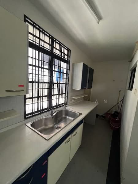 Terraced House for Sale in Bandar Sungai Long (Selangor) - Shanny Tan - Kitchen - PropertyGuru.com.my